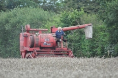 combines-(12)-1351600301